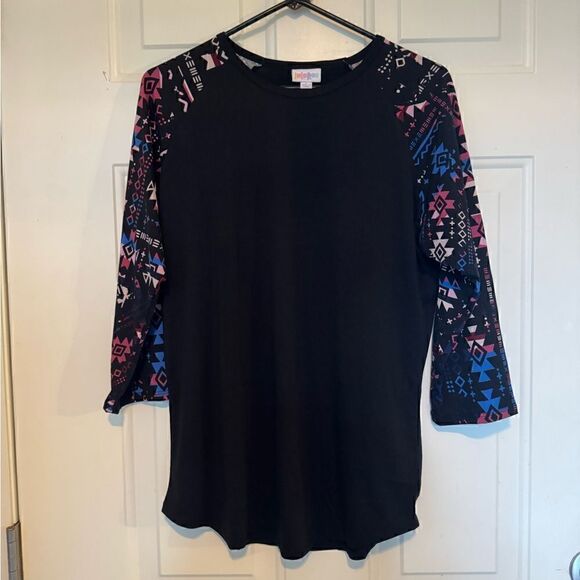 LuLa Roe "Randy Top" Black w/ Pink and Blue Aztec 3/4 length sleeves LLR Size L - Picture 4 of 6